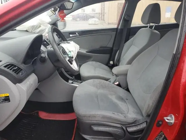 2013 HYUNDAI ACCENT SE  