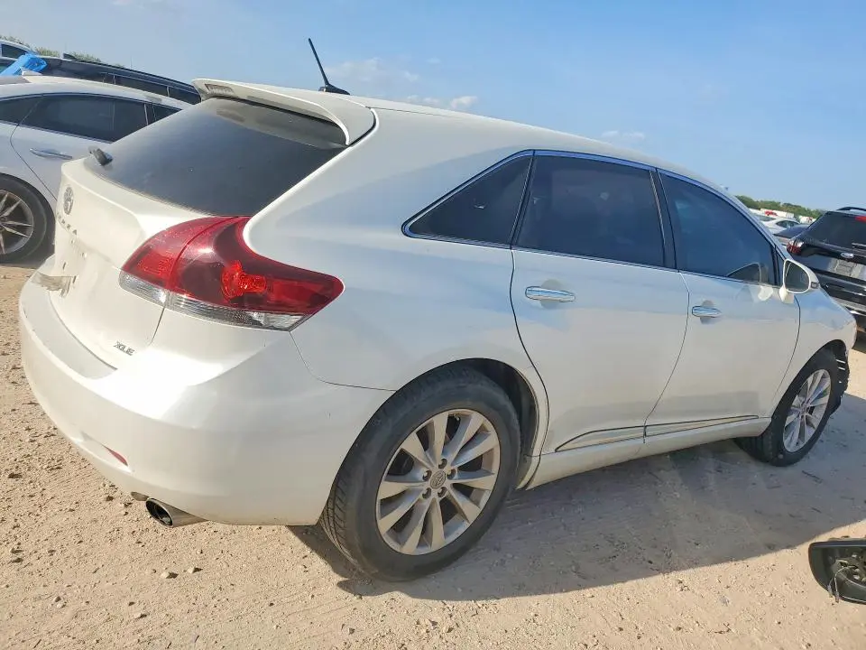 2013 TOYOTA VENZA XLE  