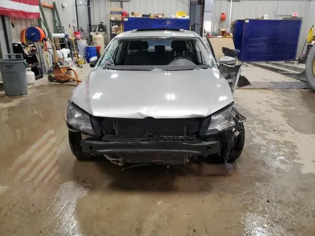 2014 VOLKSWAGEN PASSAT SE  