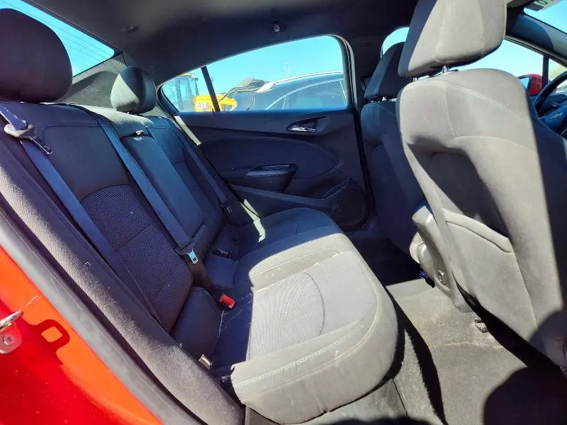 2018 CHEVROLET CRUZE LT  