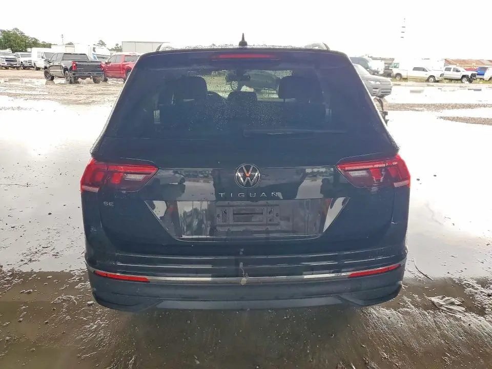 2024 VOLKSWAGEN TIGUAN SE  
