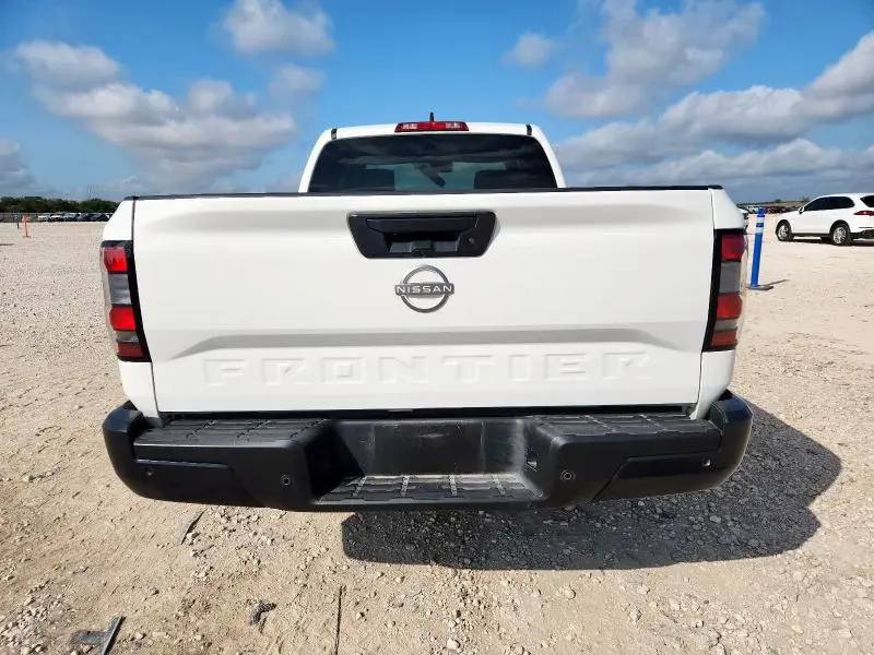 2025 NISSAN FRONTIER S  