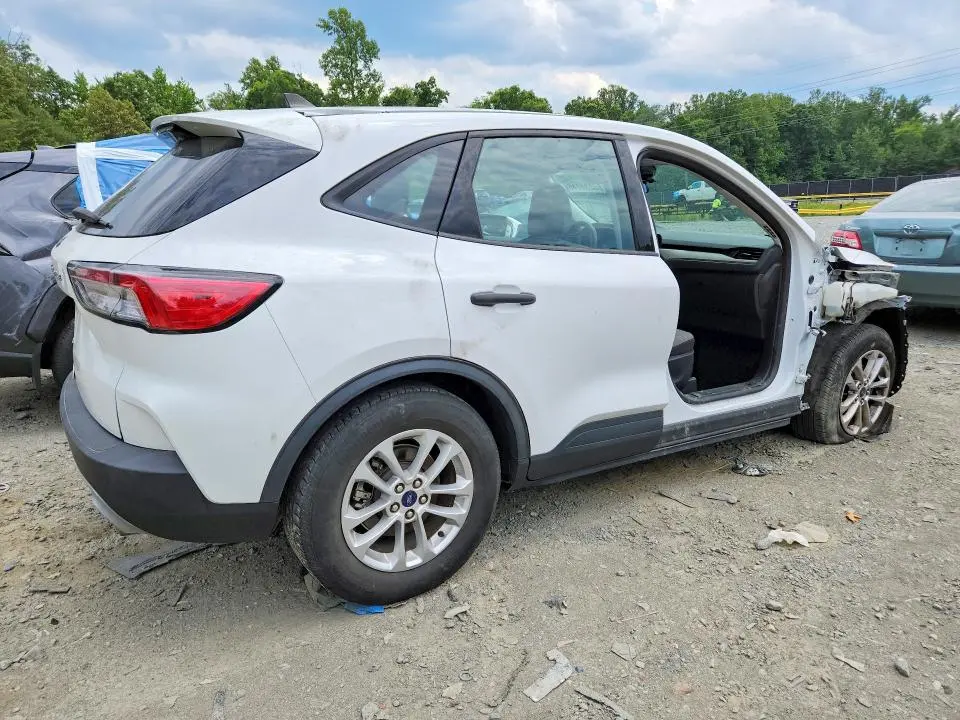 2021 FORD ESCAPE S  