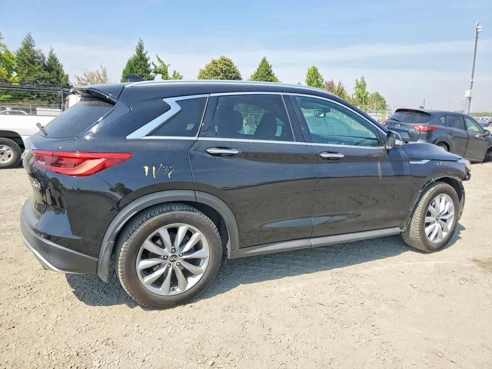 2019 INFINITI QX50 LUXE  