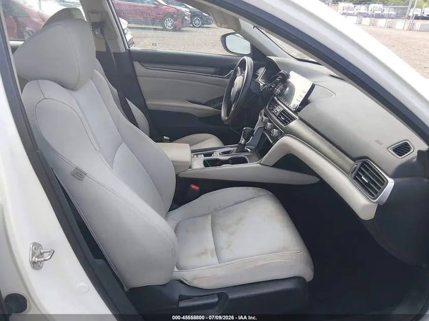 2019 HONDA ACCORD LX