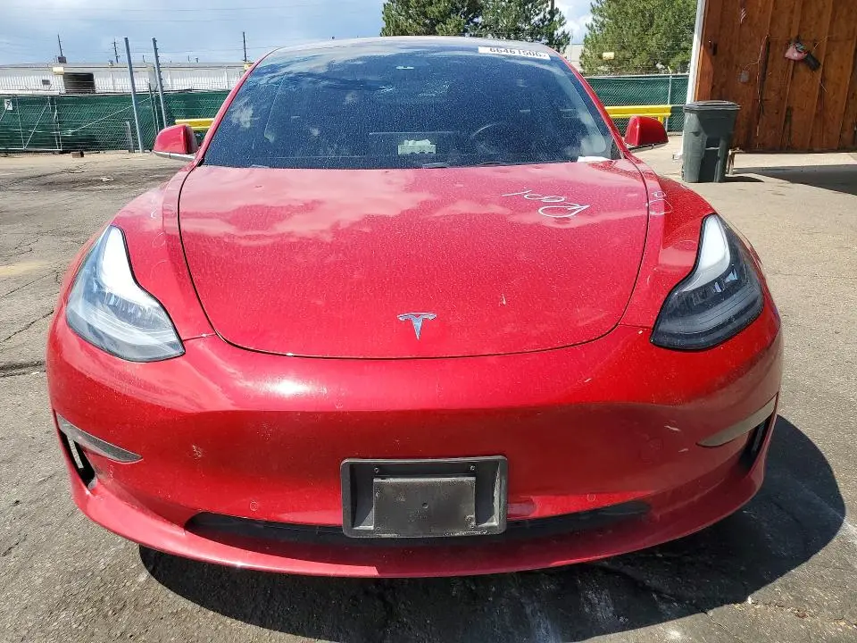 2018 TESLA MODEL 3   
