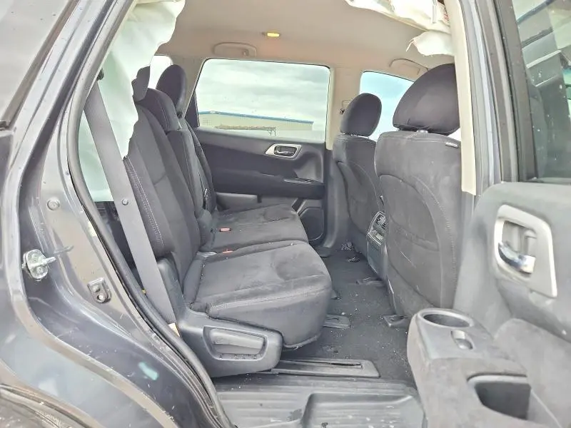 2014 NISSAN PATHFINDER SV  