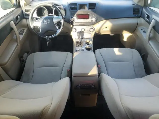 2012 TOYOTA HIGHLANDER BASE  