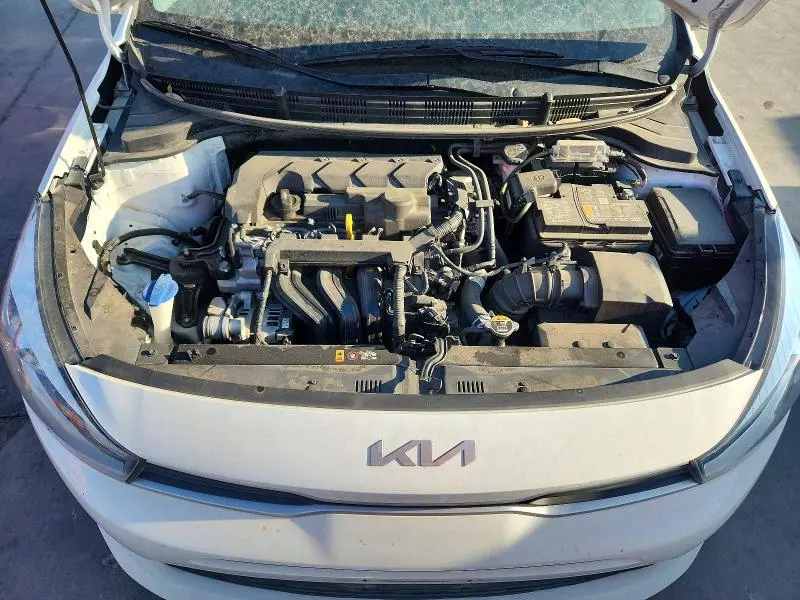2023 KIA RIO S  