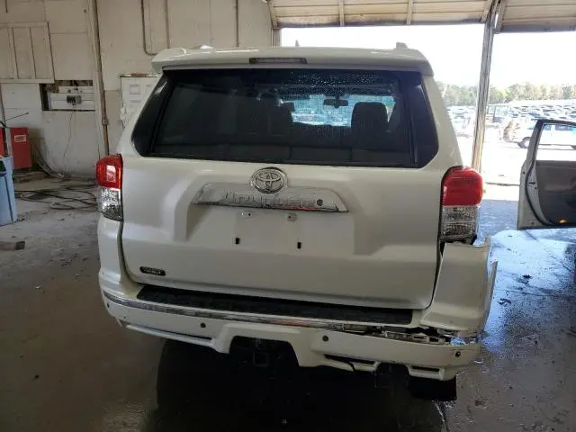 2011 TOYOTA 4RUNNER SR5  
