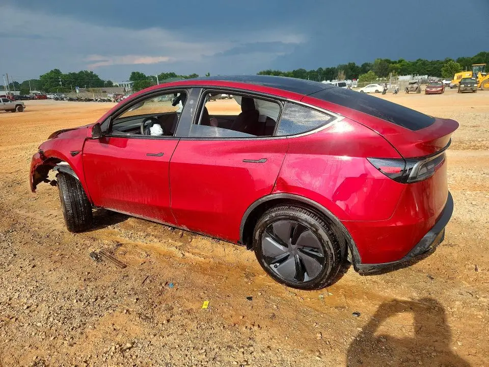 2026 TESLA MODEL Y   