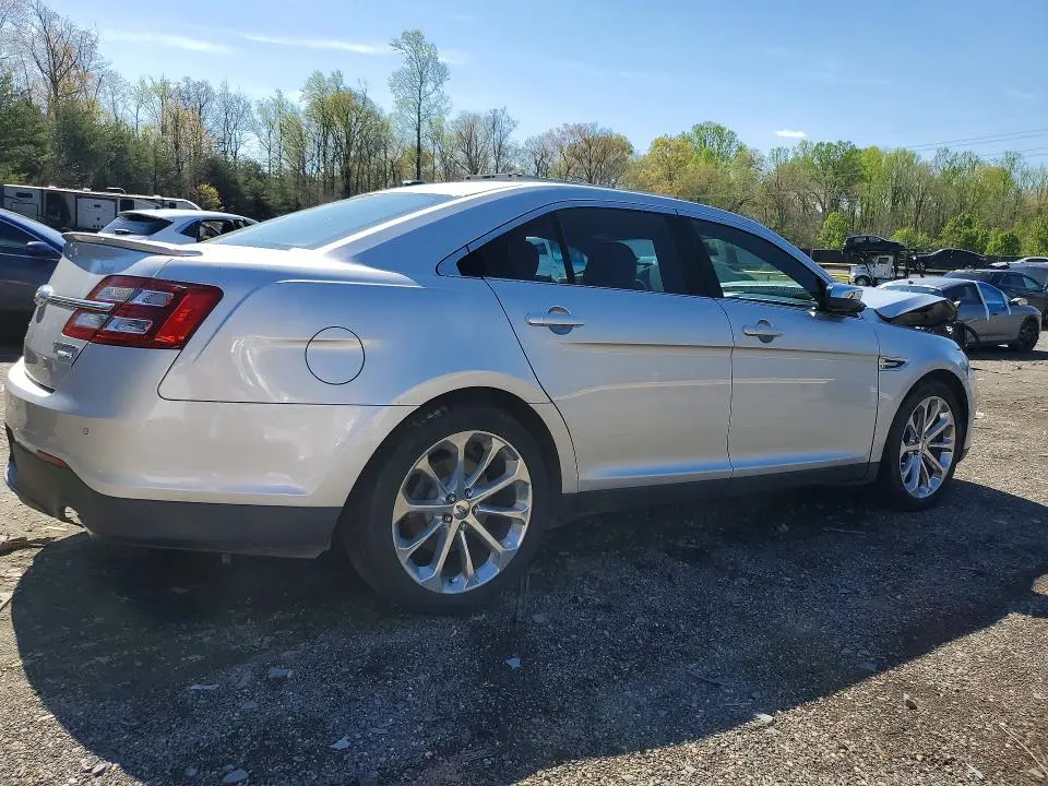 2017 FORD TAURUS LIMITED  