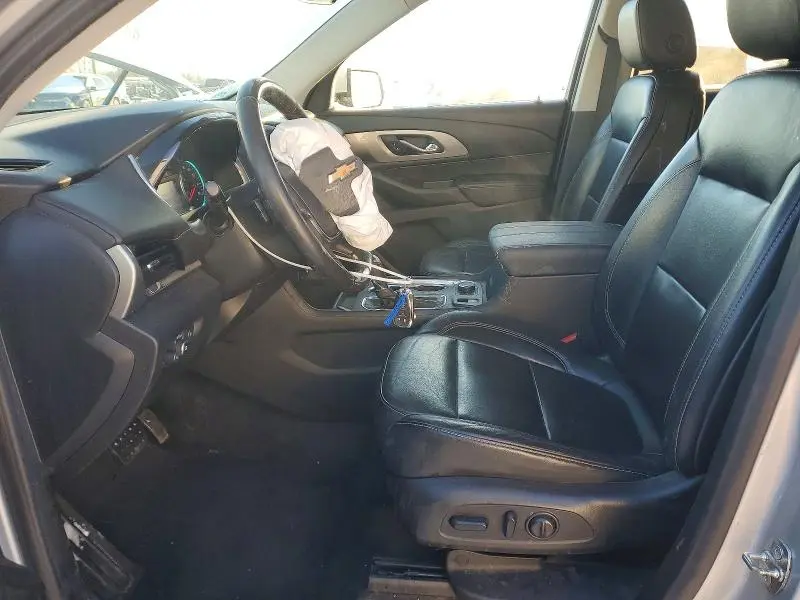 2020 CHEVROLET TRAVERSE LT  