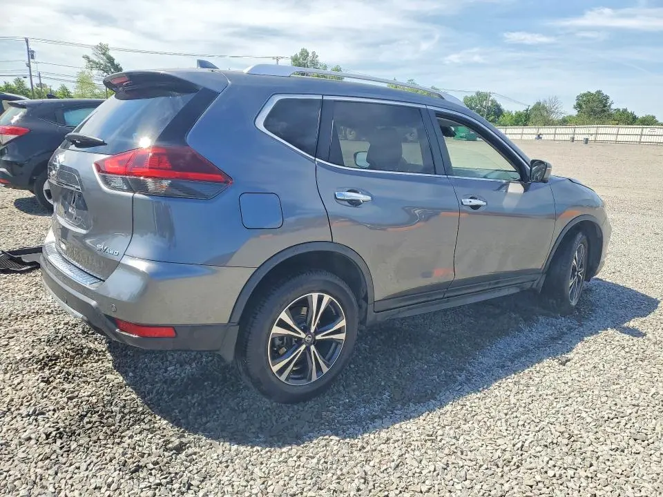 2019 NISSAN ROGUE SV  
