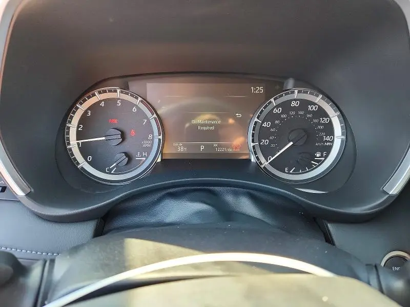 2025 TOYOTA HIGHLANDER LE  