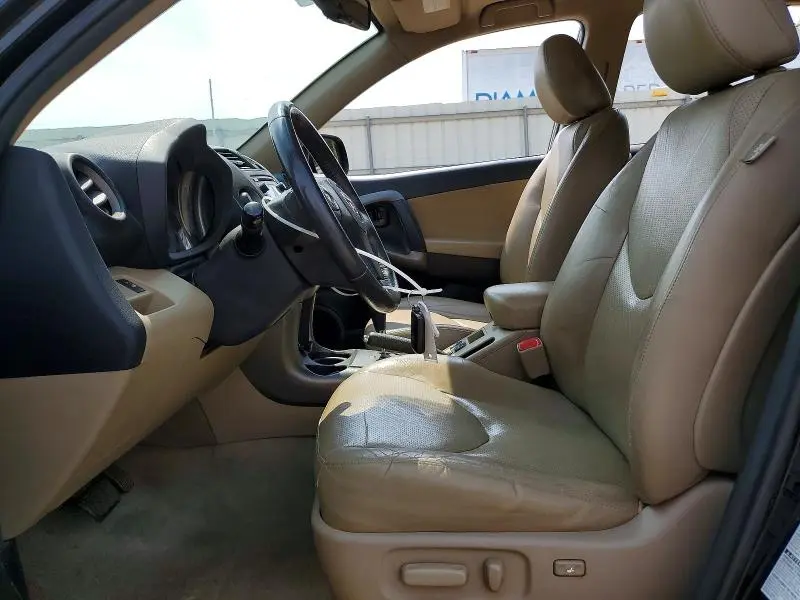 2012 TOYOTA RAV4 LIMITED  