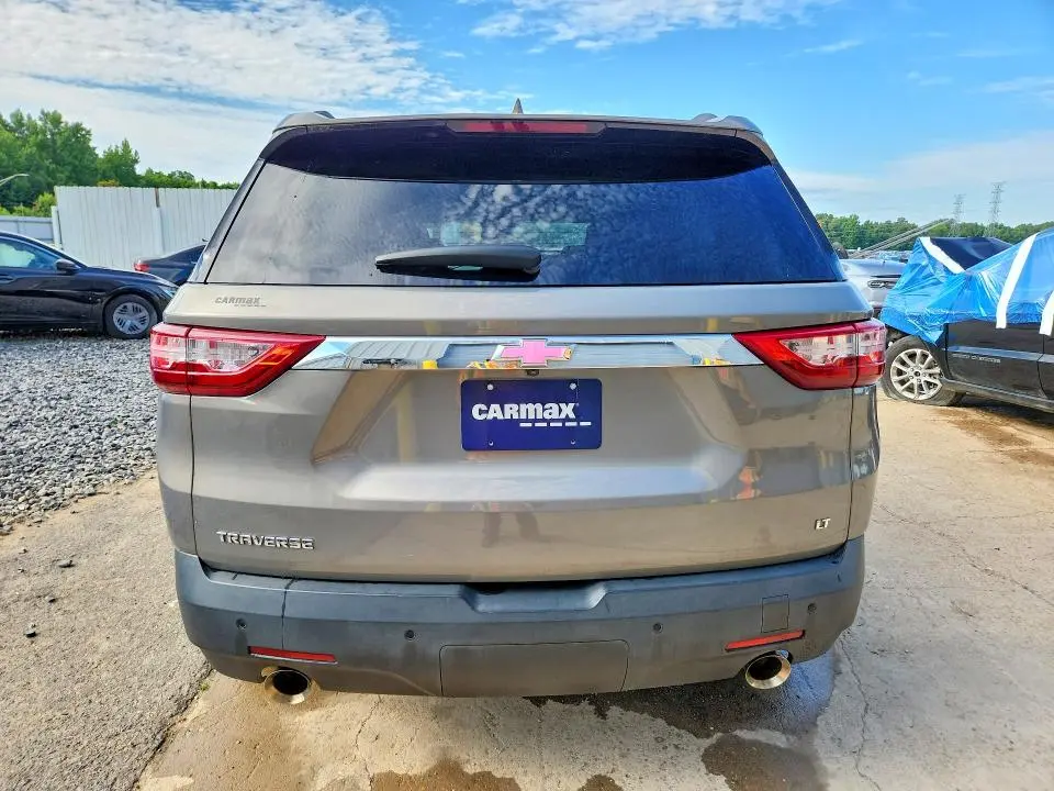 2019 CHEVROLET TRAVERSE LT  