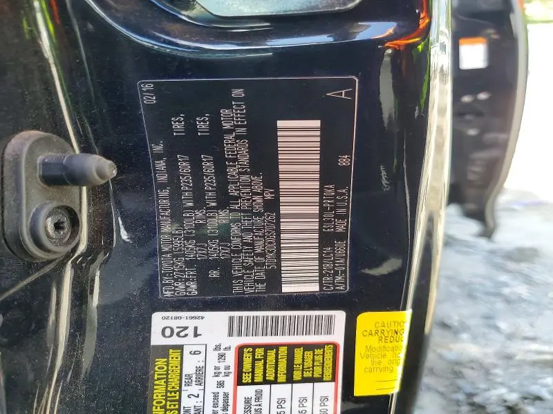 2016 TOYOTA SIENNA XLE 8-PASSENGER  