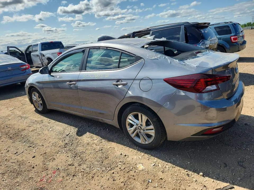2019 HYUNDAI ELANTRA SEL  