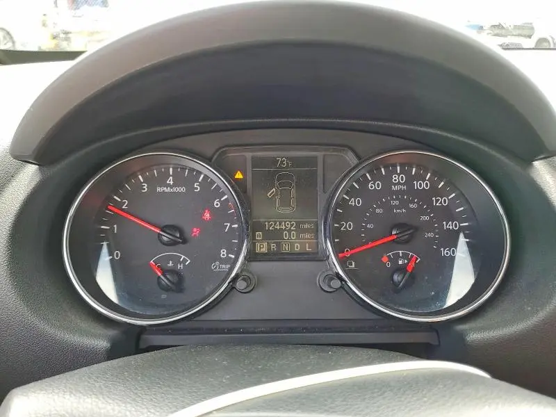 2013 NISSAN ROGUE S  