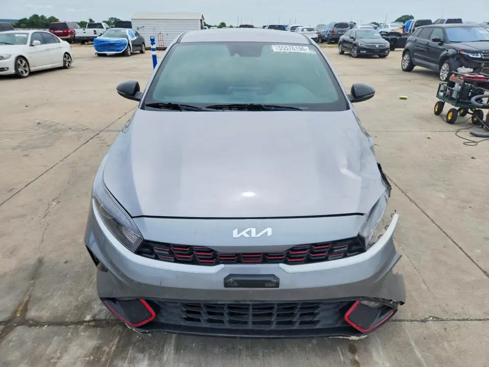 2023 KIA FORTE GT LINE  