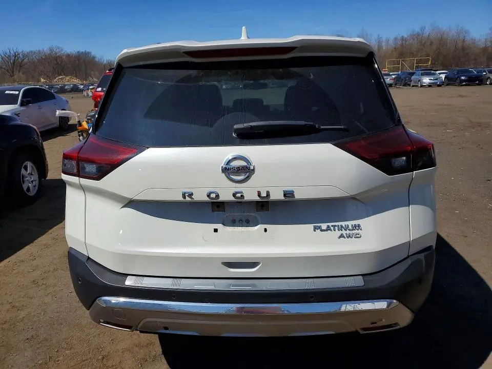 2021 NISSAN ROGUE PLATINUM  