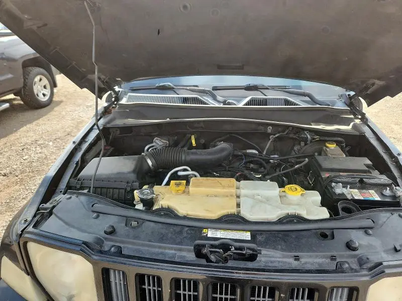 2011 JEEP LIBERTY SPORT  