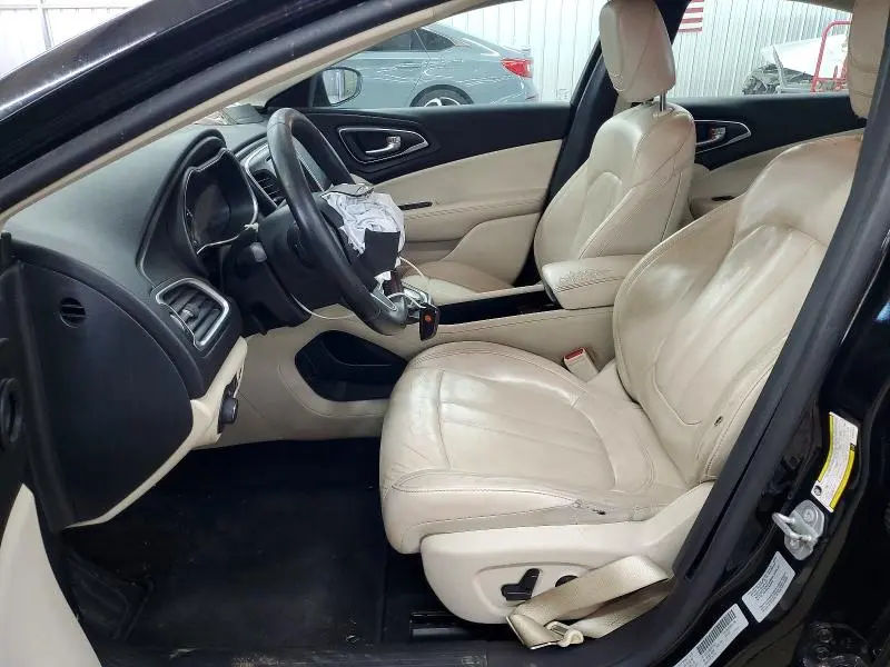 2016 CHRYSLER 200 LIMITED  
