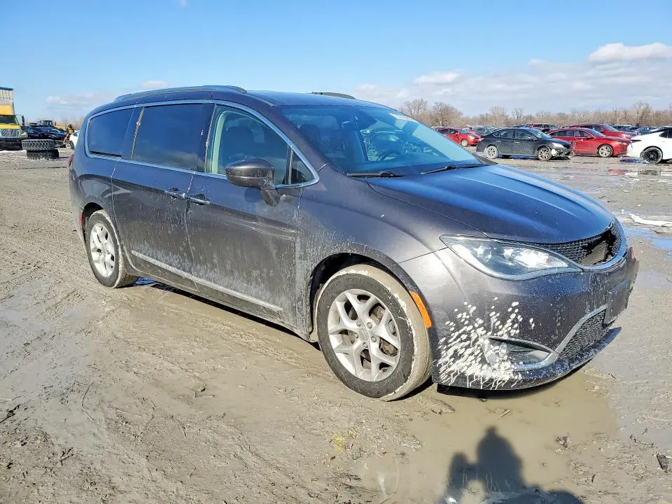 2018 CHRYSLER PACIFICA TOURING L  