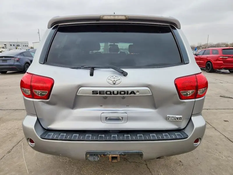 2011 TOYOTA SEQUOIA SR5  