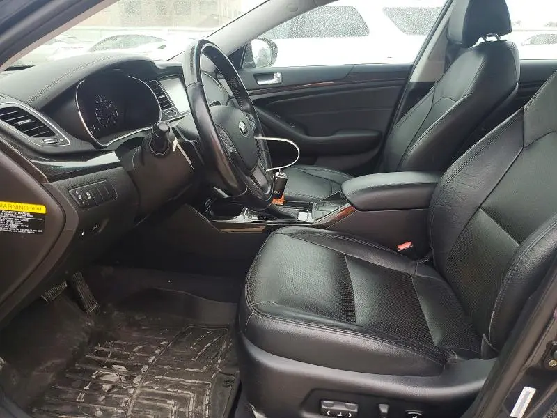 2015 KIA CADENZA PREMIUM  