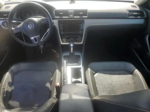 2012 VOLKSWAGEN PASSAT SE  