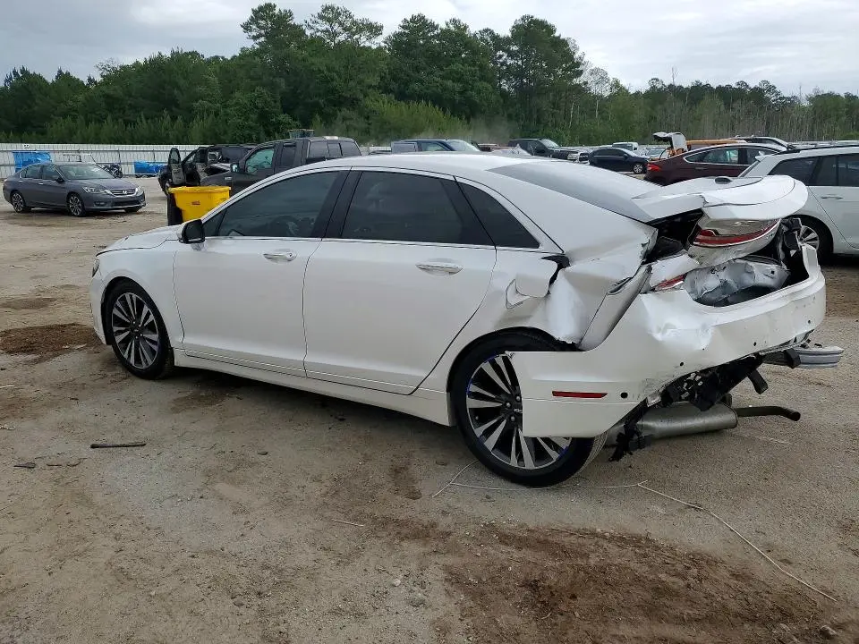 2019 LINCOLN MKZ RESERVE II  