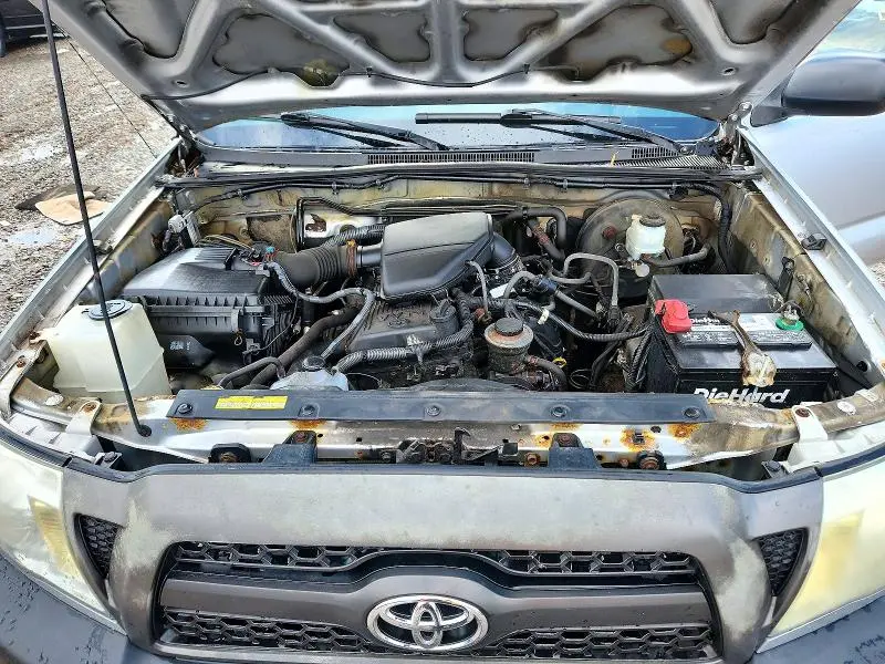 2011 TOYOTA TACOMA BASE  