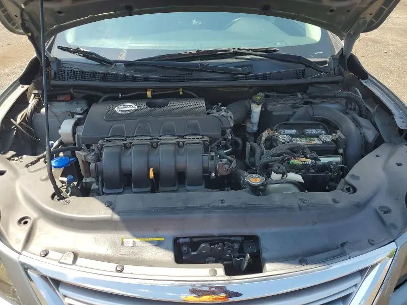 2013 NISSAN SENTRA S  