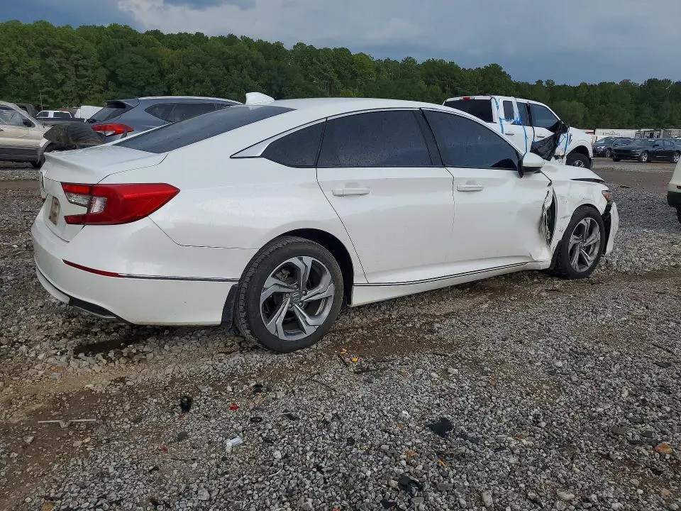 2019 HONDA ACCORD EX  