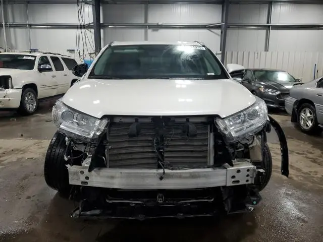 2018 TOYOTA HIGHLANDER SE  