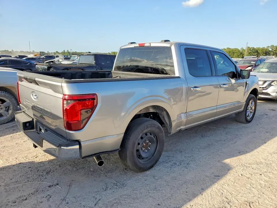 2025 FORD F150 XLT  