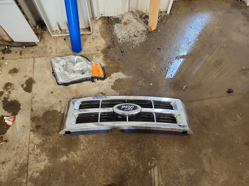 2010 FORD ESCAPE LIMITED  