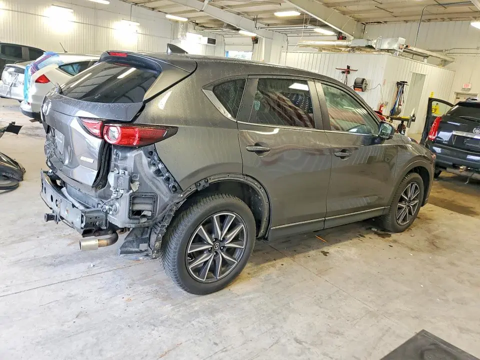 2018 MAZDA CX-5 TOURING  