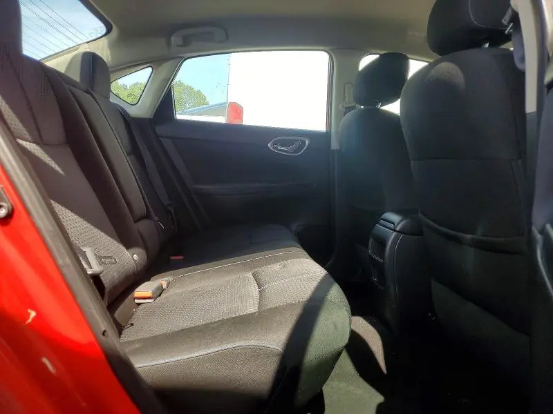 2016 NISSAN SENTRA SR  