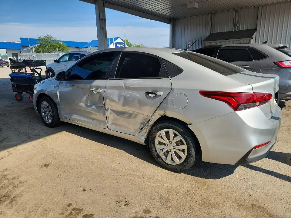 2019 HYUNDAI ACCENT SE  