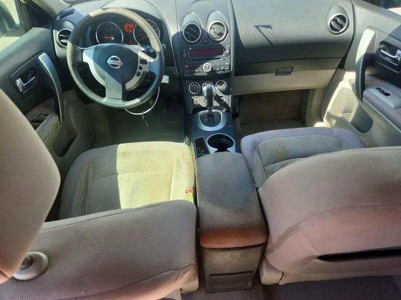 2010 NISSAN ROGUE SL  