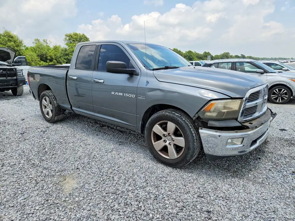 2012 DODGE RAM 1500 SLT  