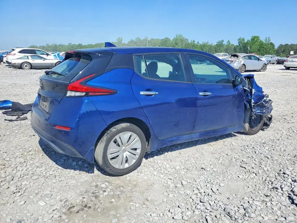 2023 NISSAN LEAF S  