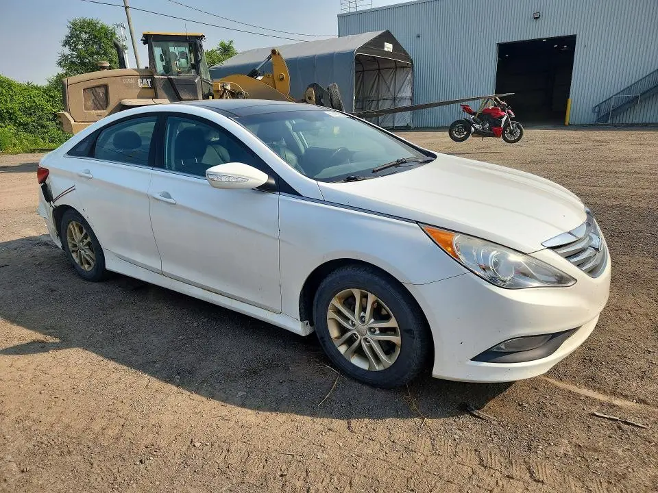 2014 HYUNDAI SONATA SE  