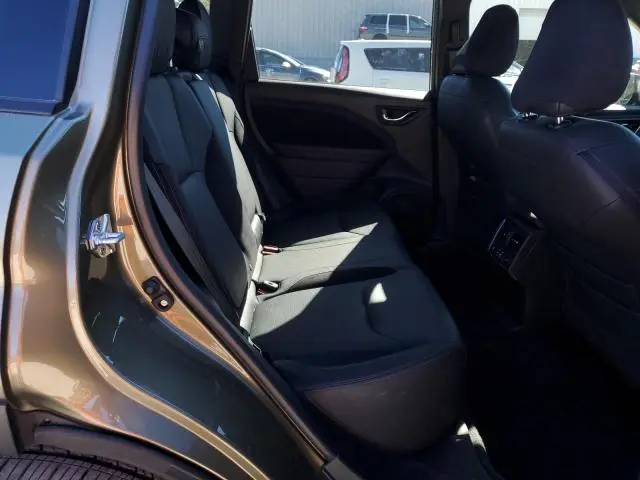 2025 SUBARU FORESTER TOURING  