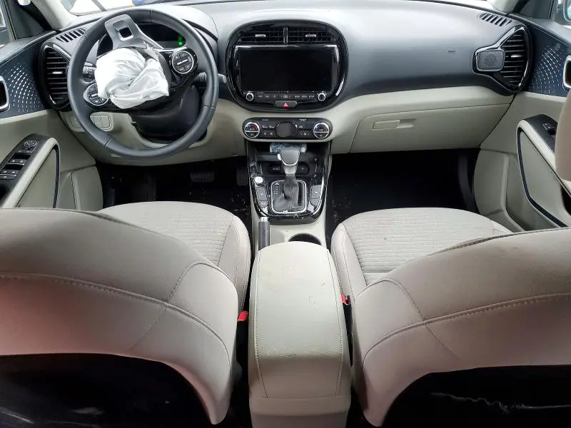 2025 KIA SOUL EX  