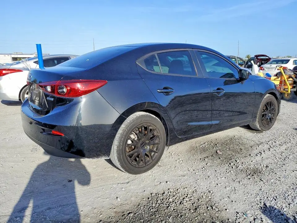 2017 MAZDA 3   