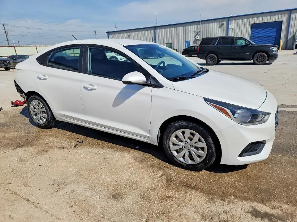 2019 HYUNDAI ACCENT SE  